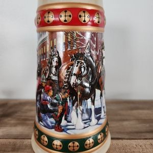 Budweiser Holiday Stein Collection - Hometown Holiday